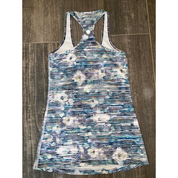 Lululemon Cool Racerback Tank Top size 6 Blurry Belle Multi - Picture 4 of 5